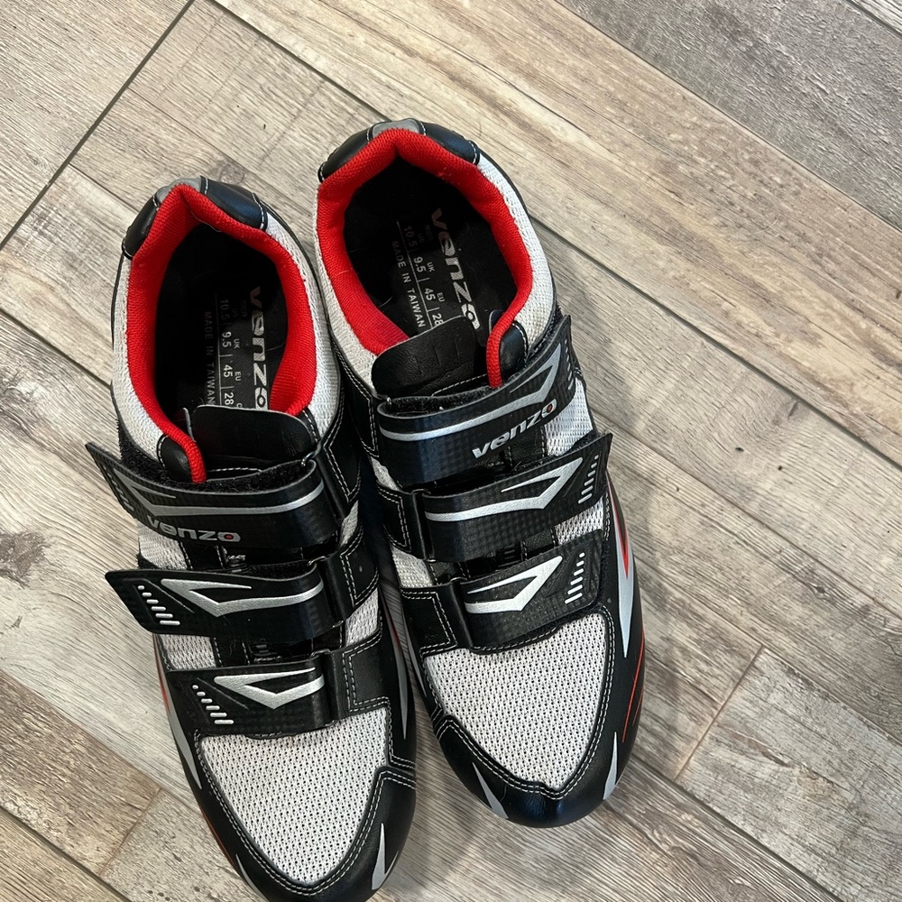 Venzo Cycling Shoes Black and White